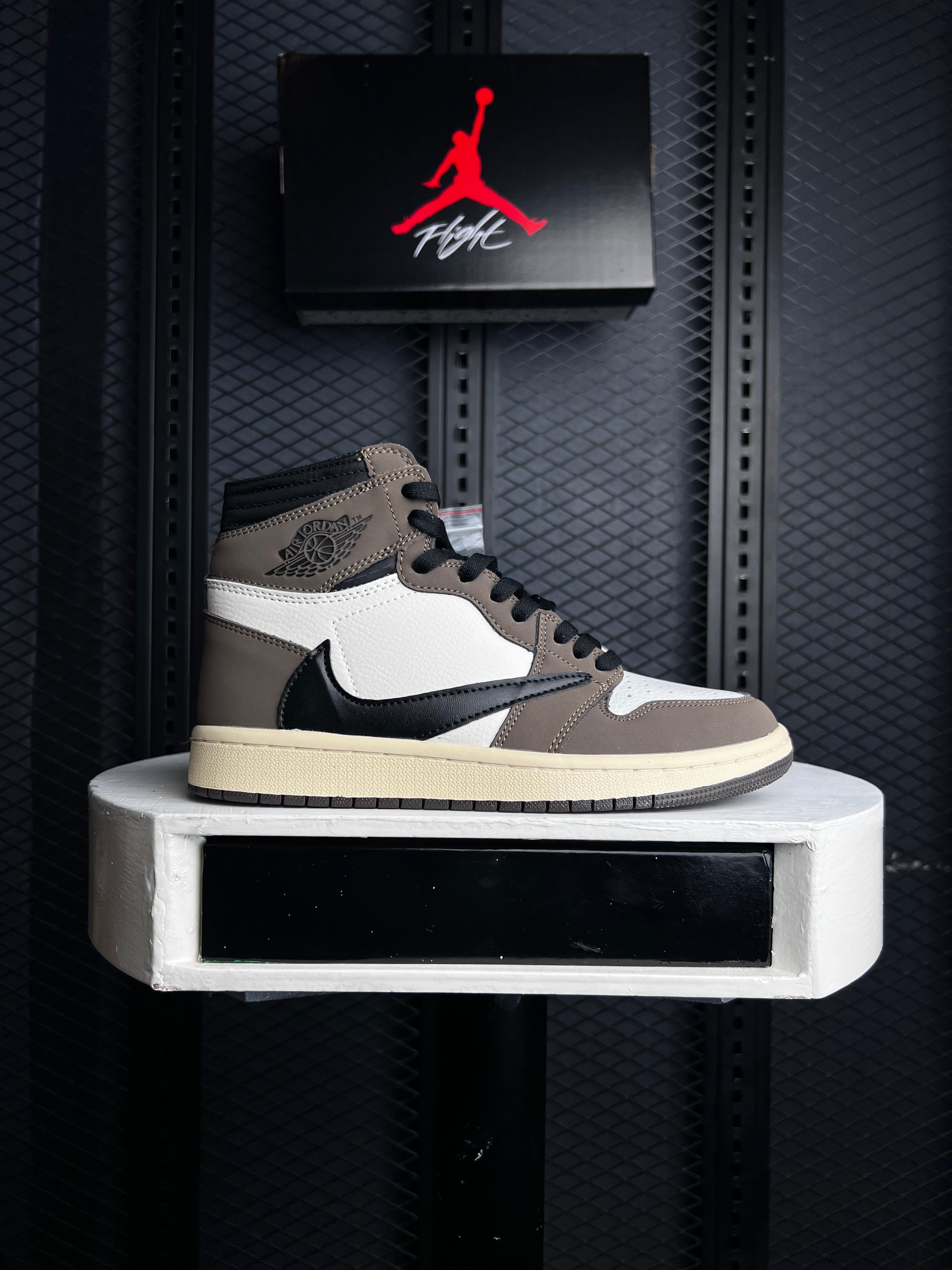 AIR JORDAN HIGH CACTUS JACK