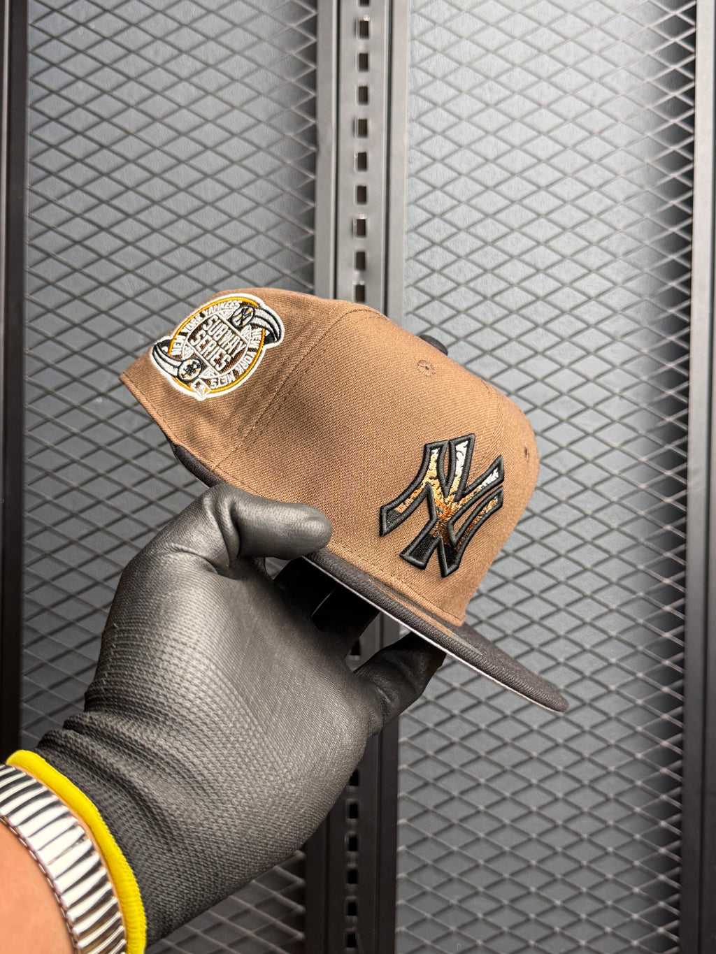 NEW ERA NEW YORK YANKEES “RUST BELT” FITTED CAP