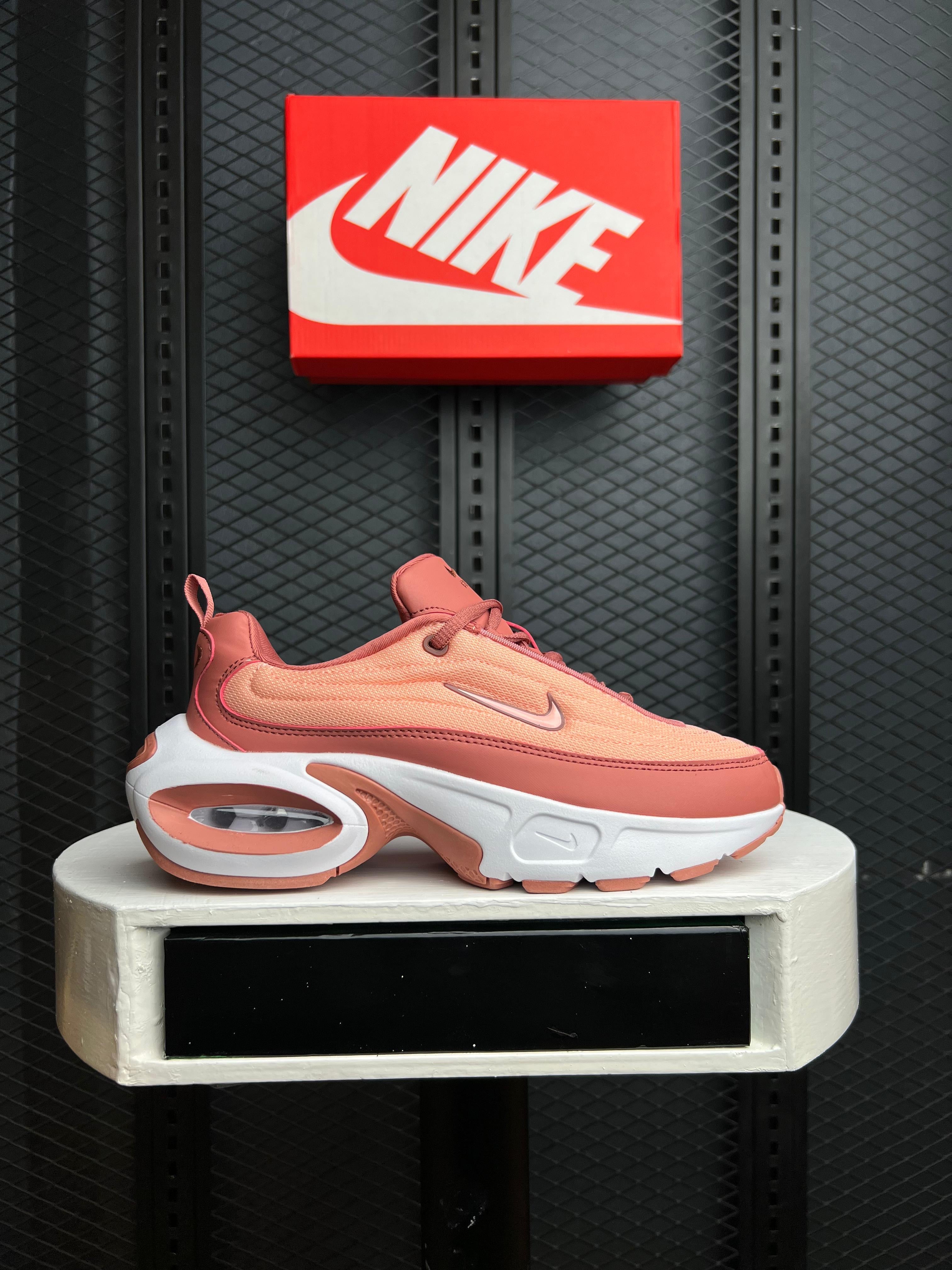 NIKE AIR MAX PORTAL CORAL STARDUST