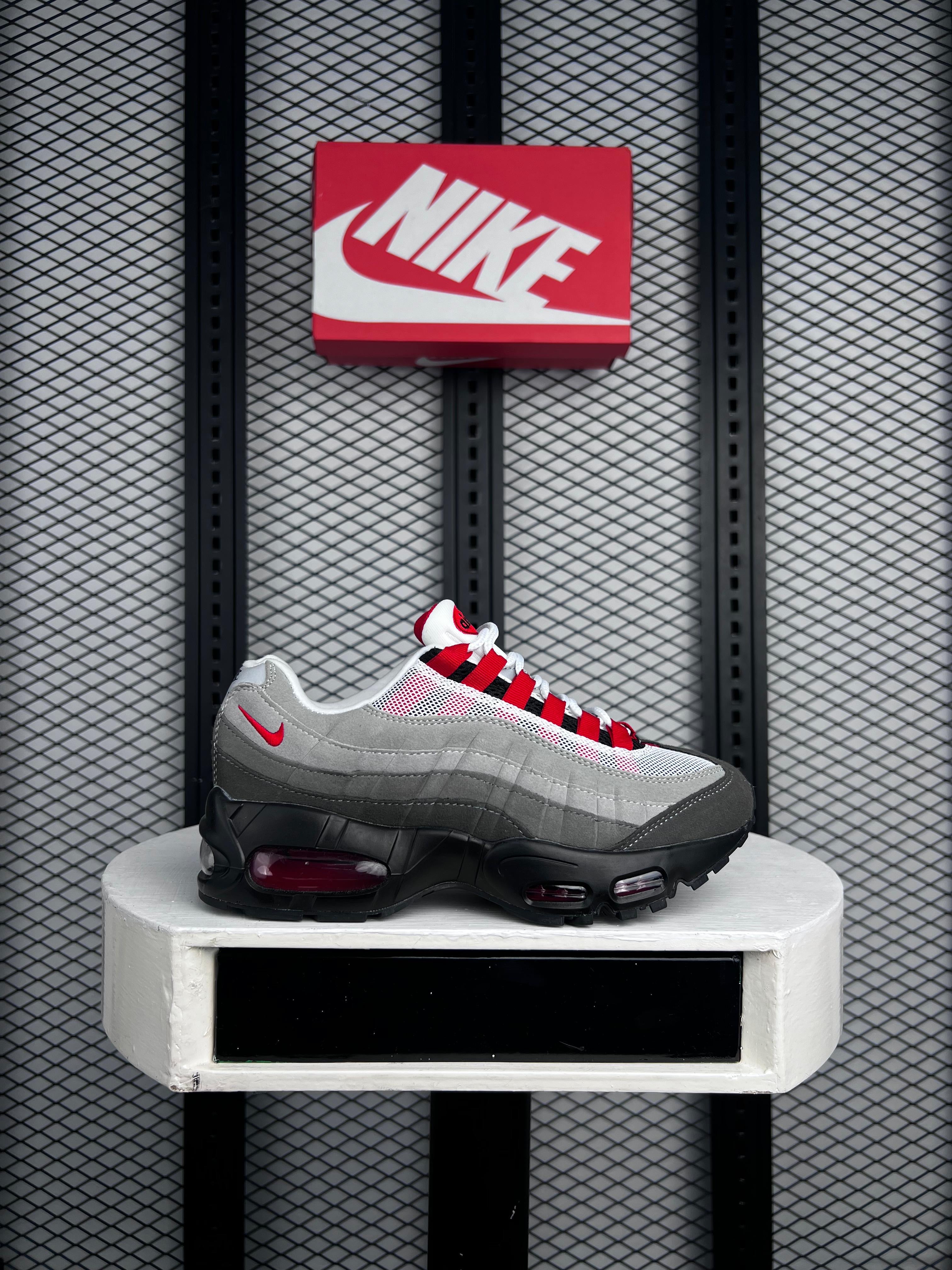 NIKE AIR MAX 95 “SOLAR RED”