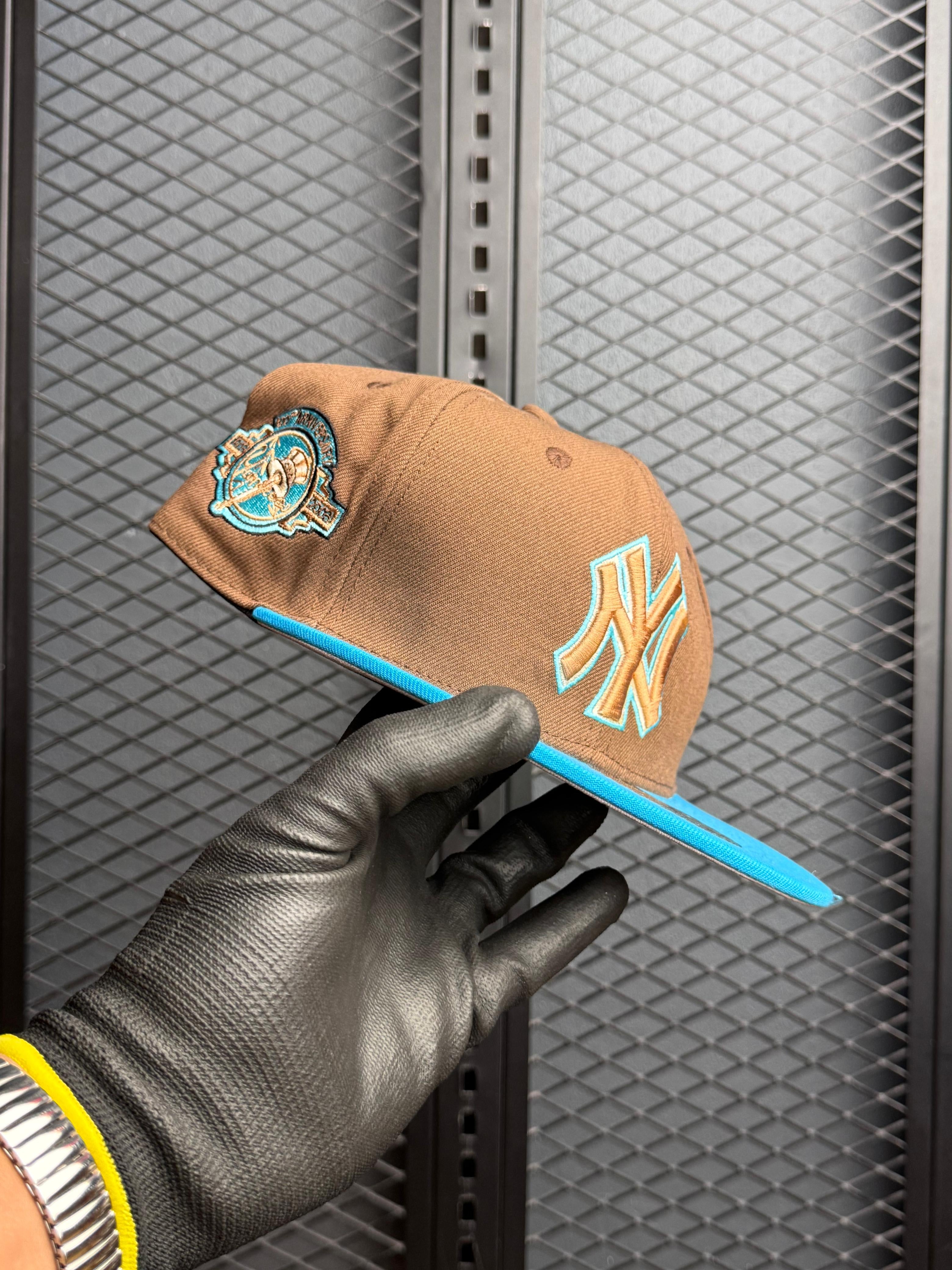 NEW ERA NEW YORK YANKEES “DOG MAN” FITTED CAP