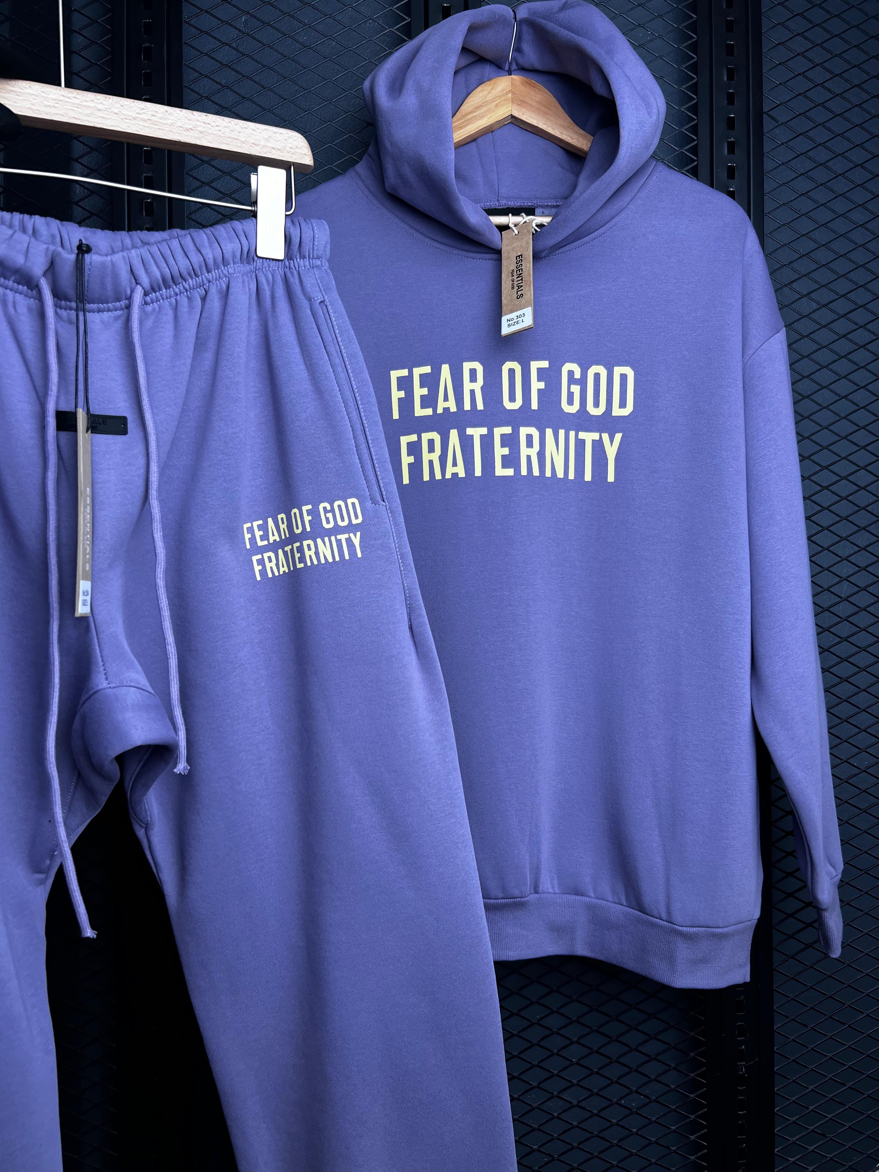 ESSENTIALS FEAR OF GOD TRACKSUIT