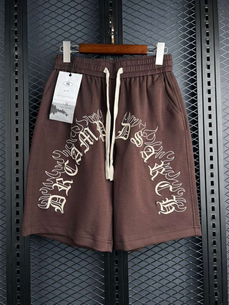 “ISARCH” EMBROIDERED SHORTS