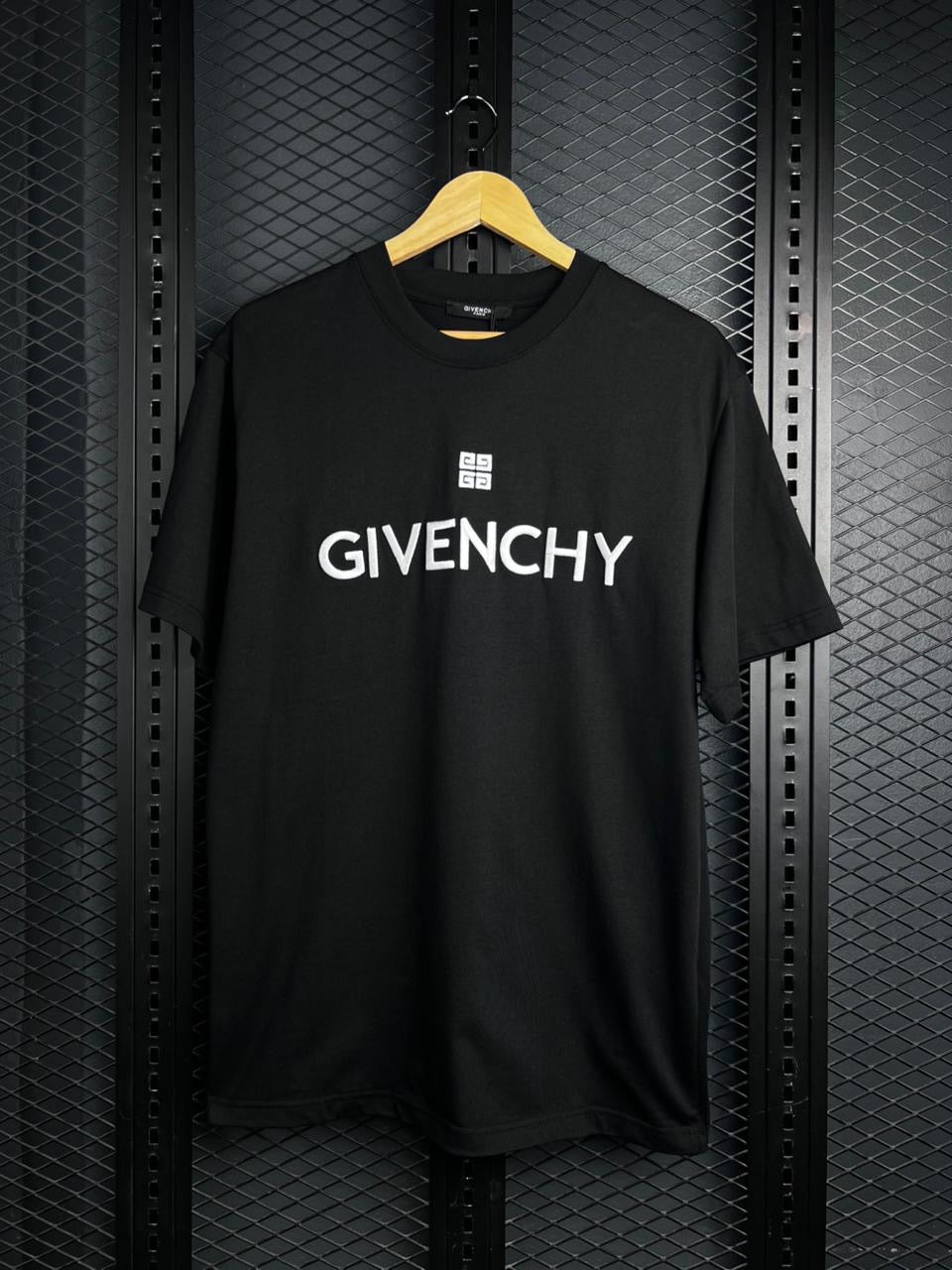 GIVENCHY OVERSIZED T-SHIRT