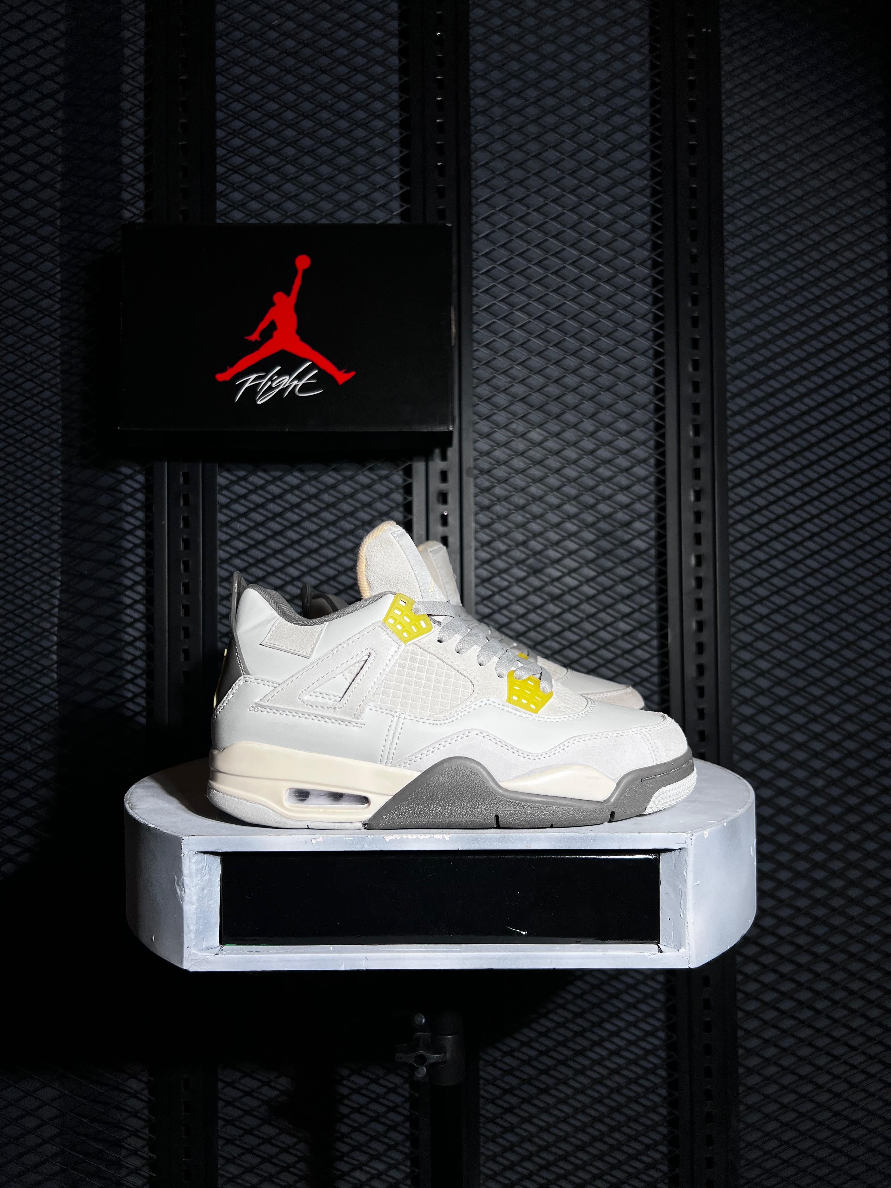 JORDAN RETRO 4 SE CRAFT