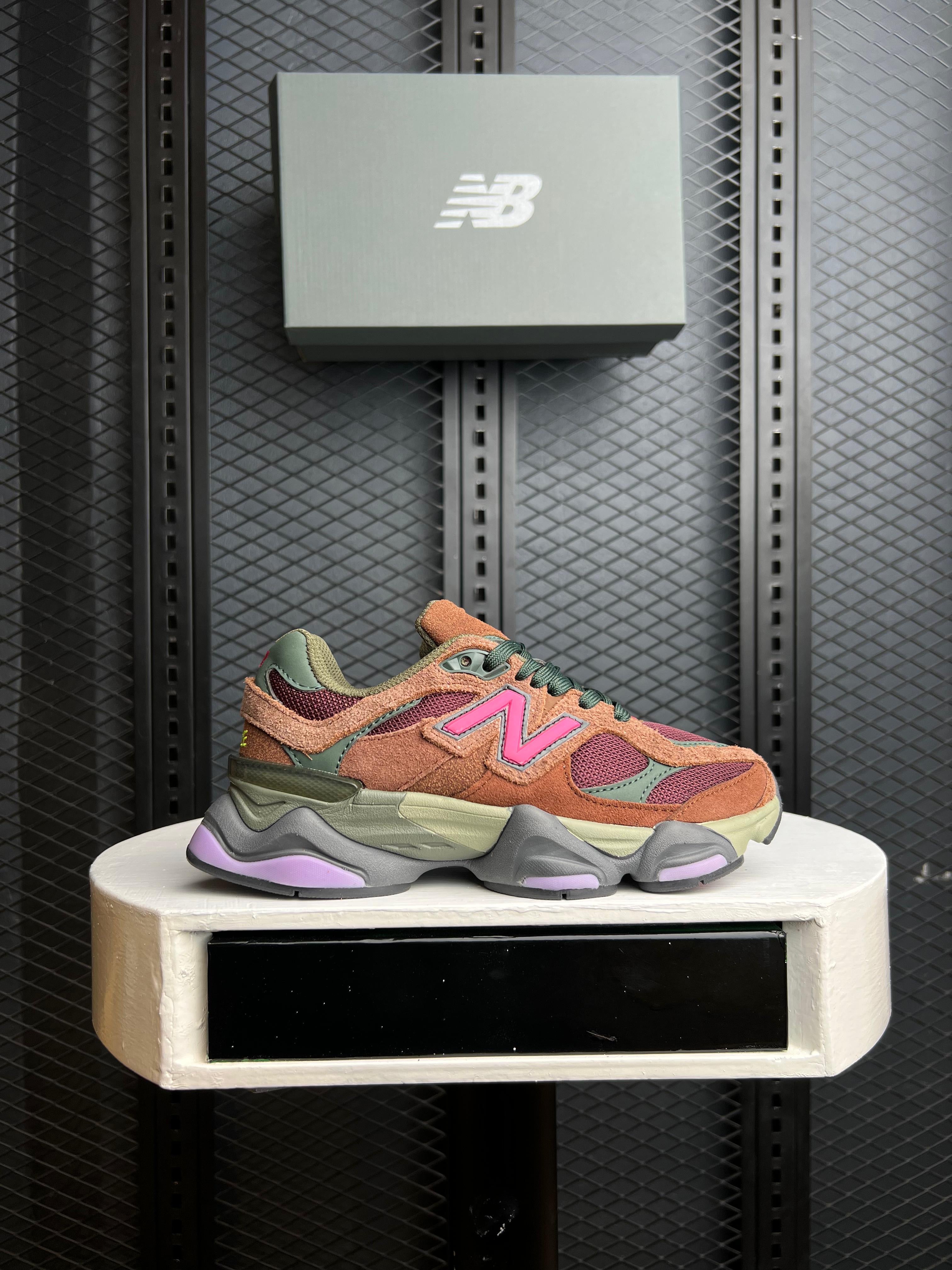 NEW BALANCE 9060 BURGUNDY PINK