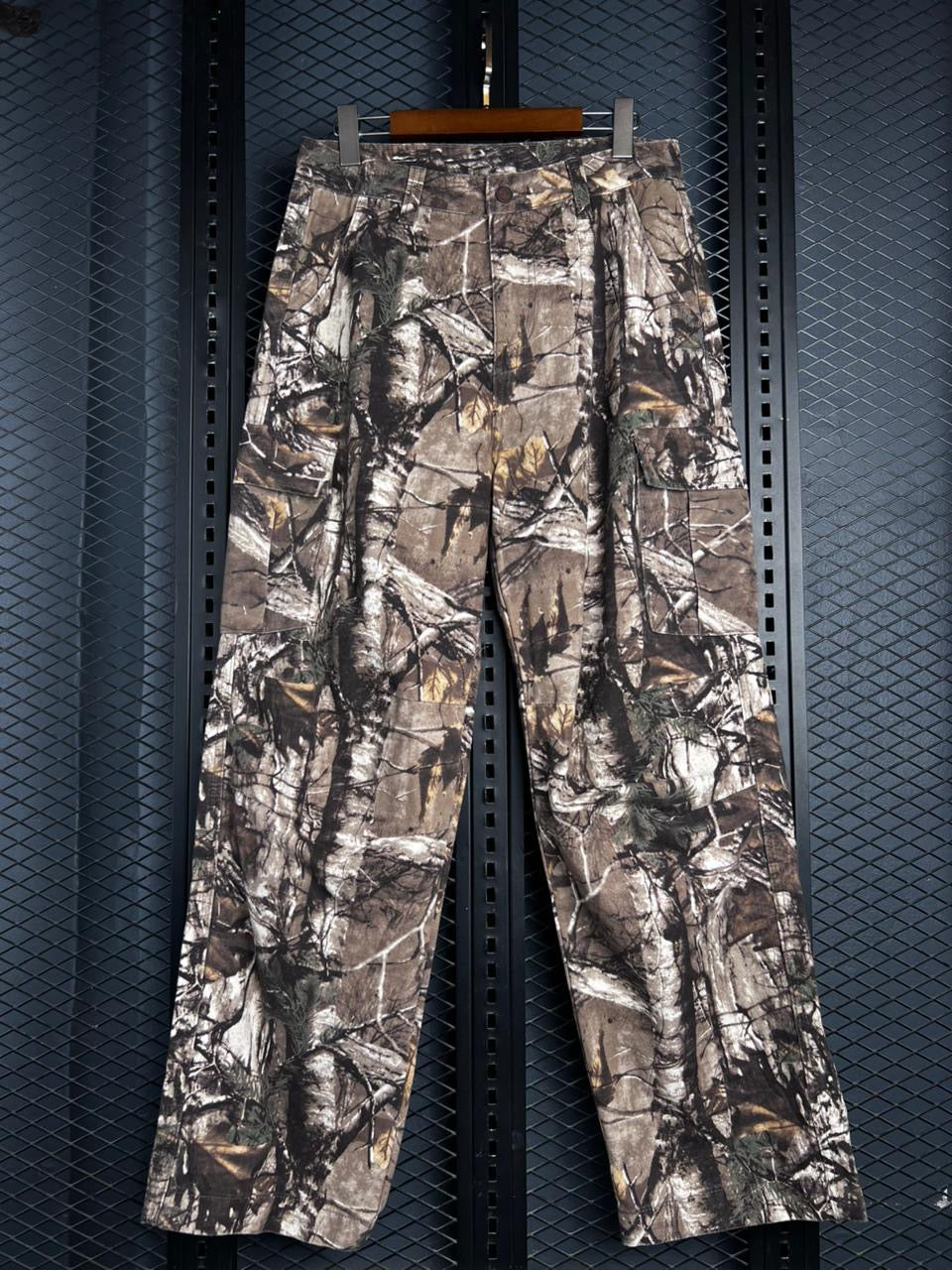 VINTAGE CAMO BAGGY CARGO PANTS