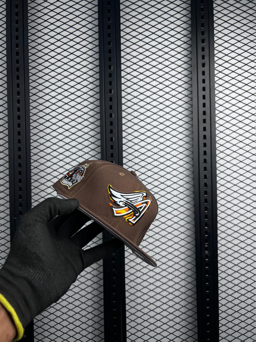 NEW ERA 59FIFTY LOS ANGELES ANGELS FITTED CAP SIDE PATCH