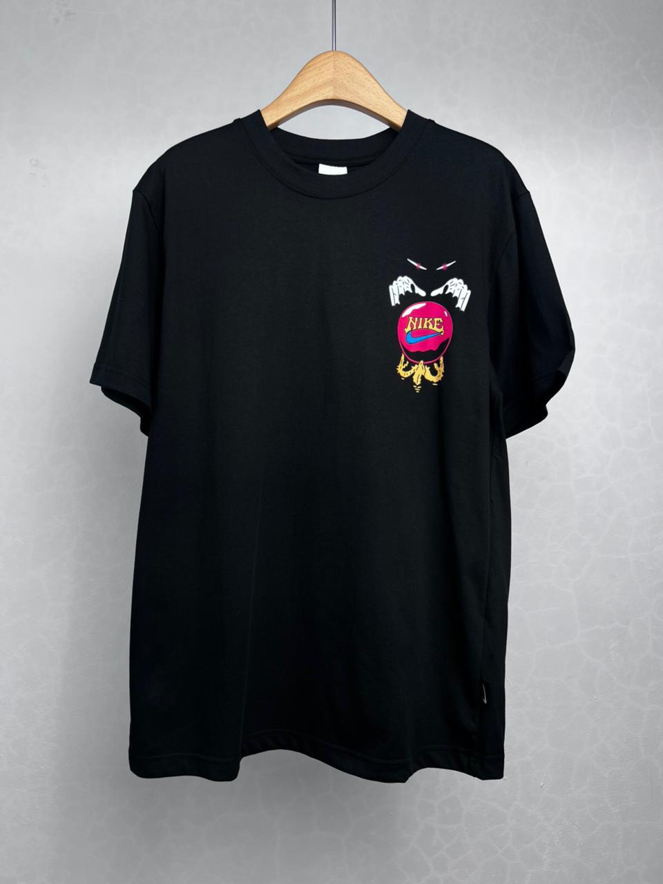 NIKE SPORTSWEAR GRAPHIC T-SHIRT