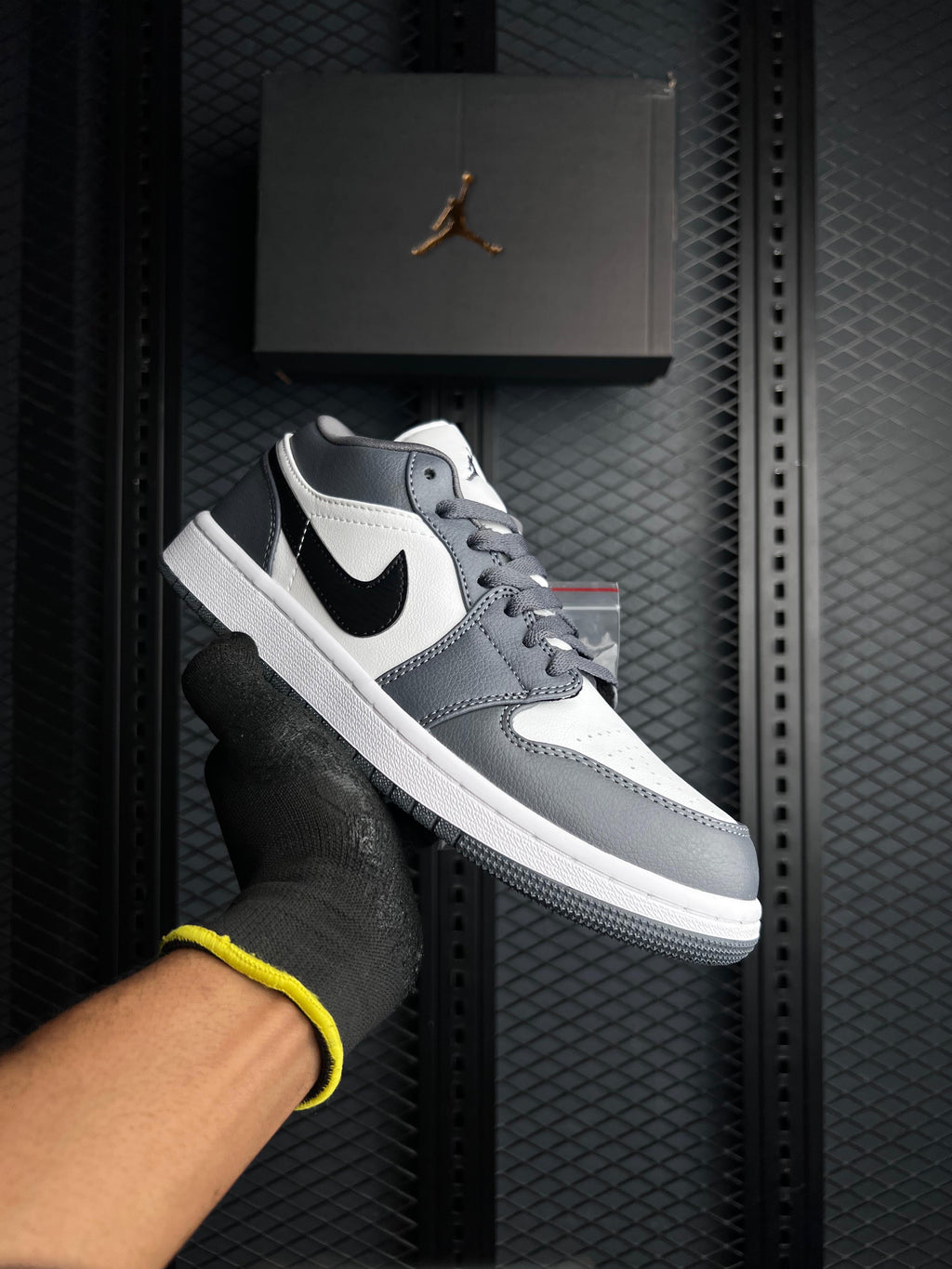 AIR JORDAN 1 LOW “IRON GREY”