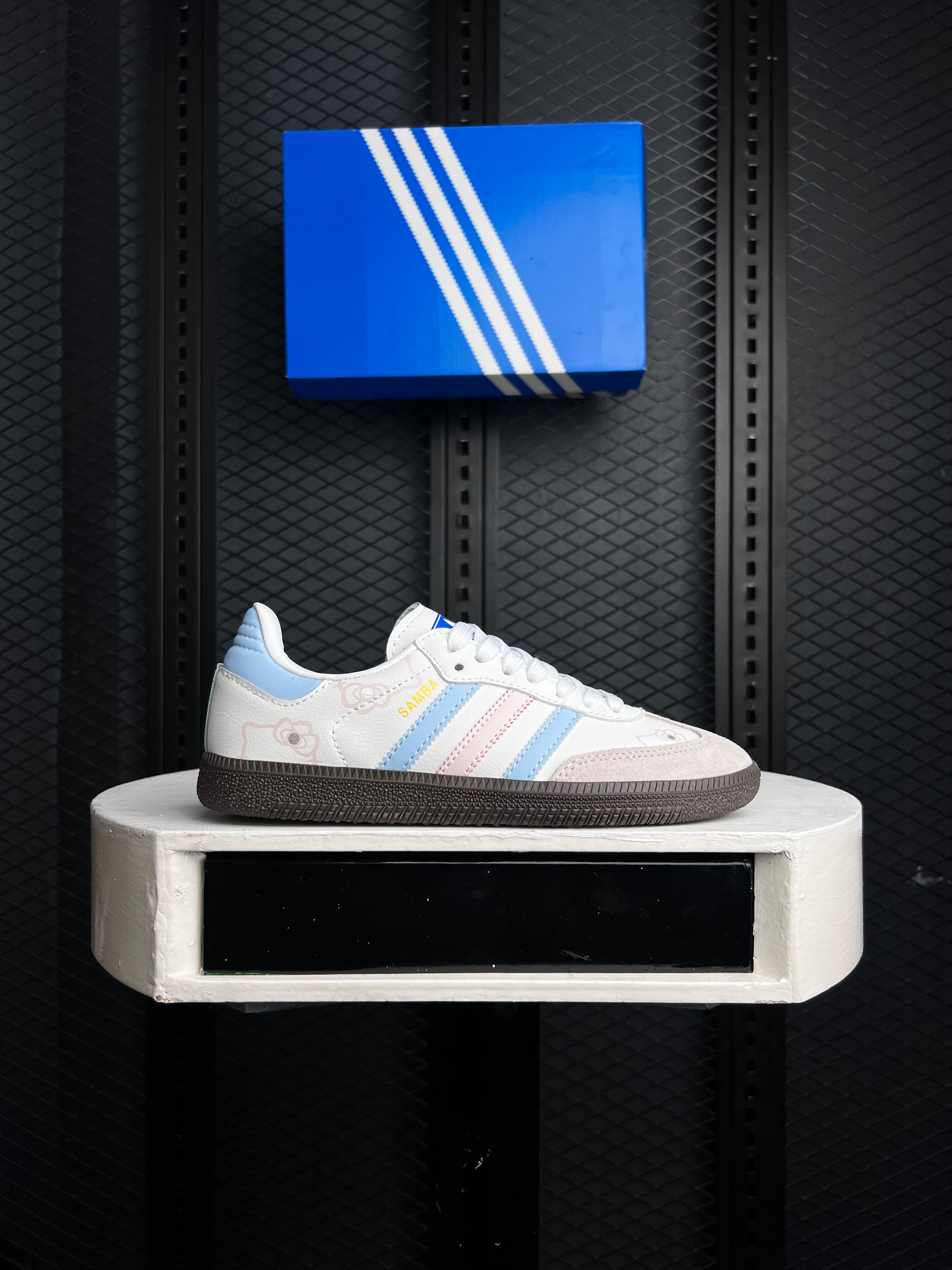 ADIDAS SAMBA X HELLO KITTY