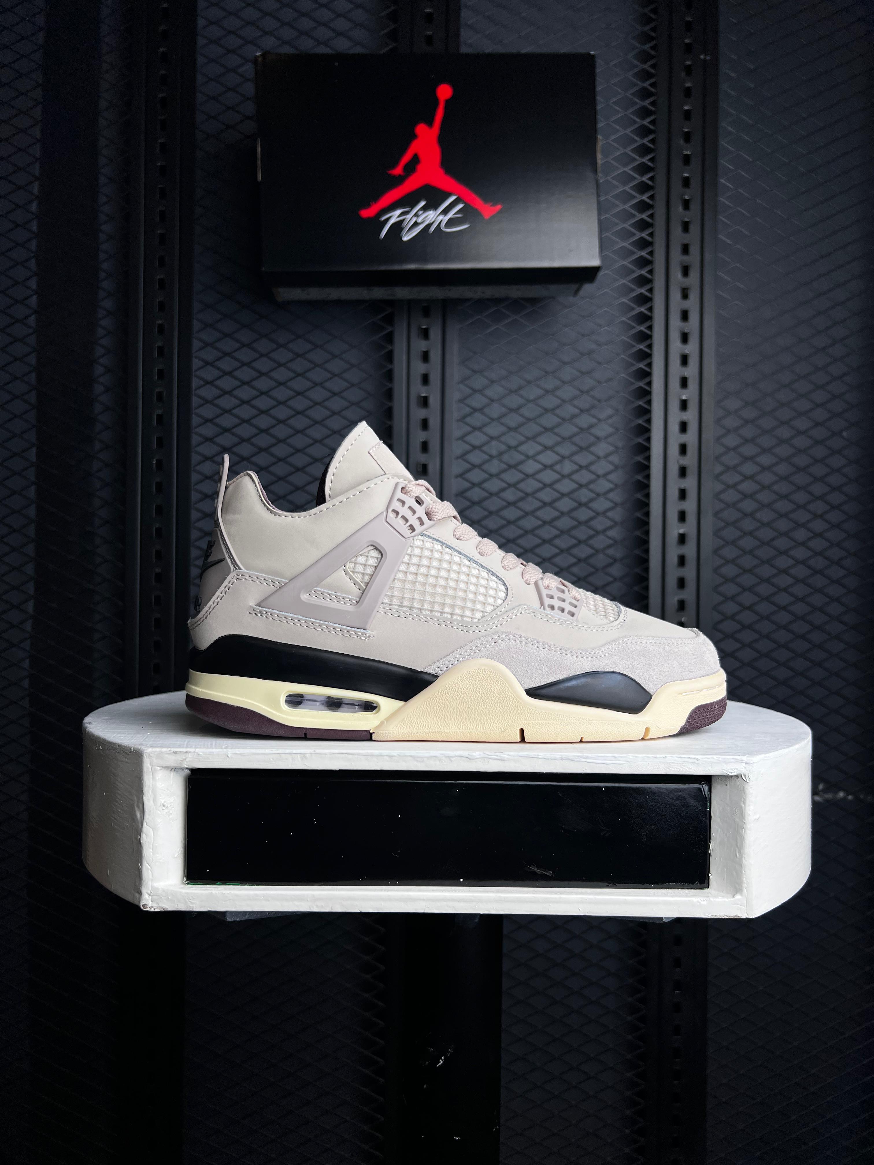 AIR JORDAN 4 RETRO MA MANIERE