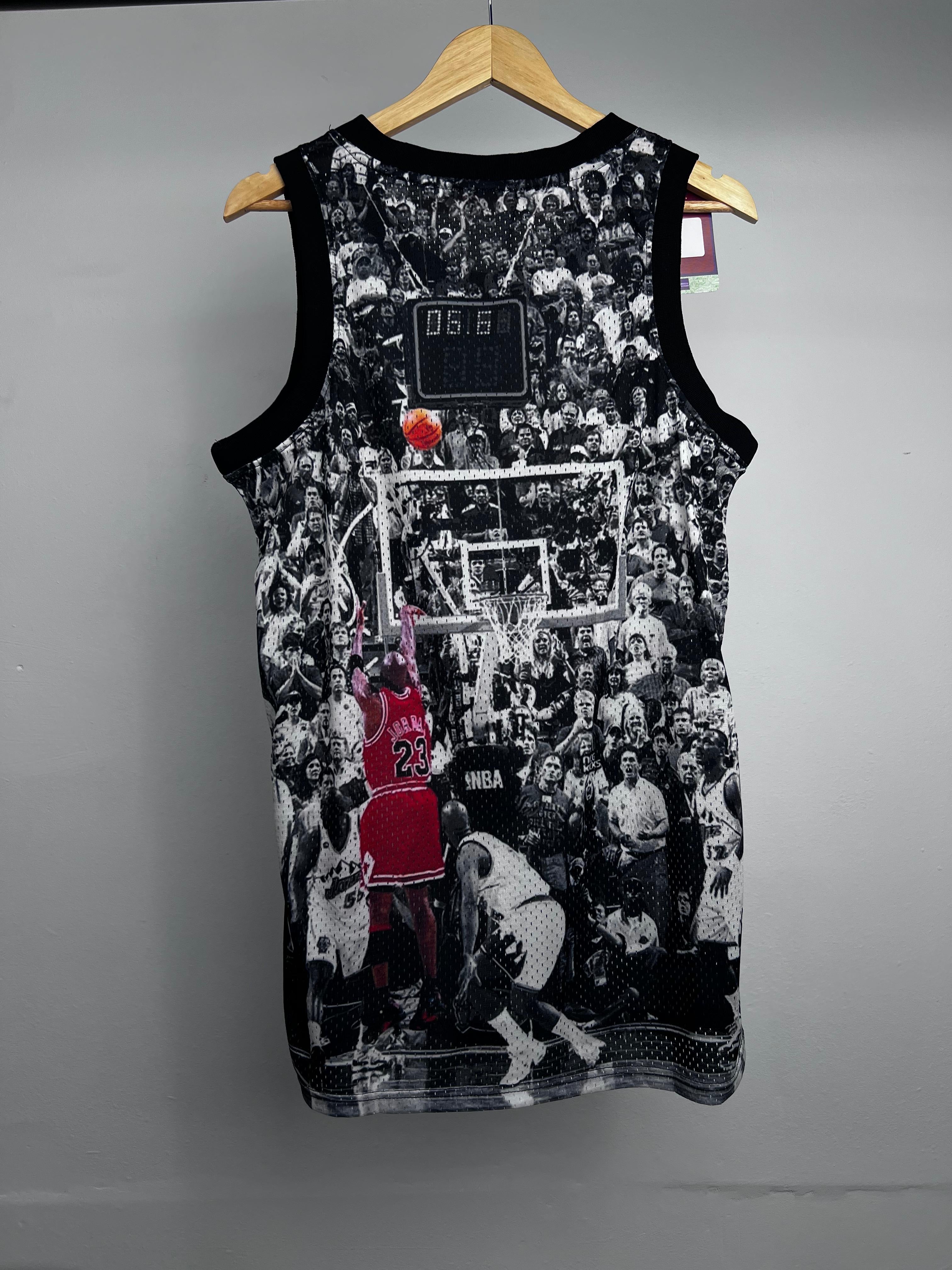 CHICAGO BULLS MJ 97-98 HARDWOOD CLASSIC JERSEY