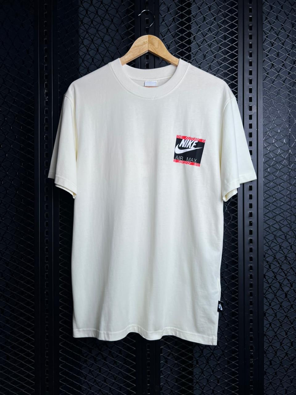 NIKE SPORTSWEAR AIR MAX DAY T-SHIRT
