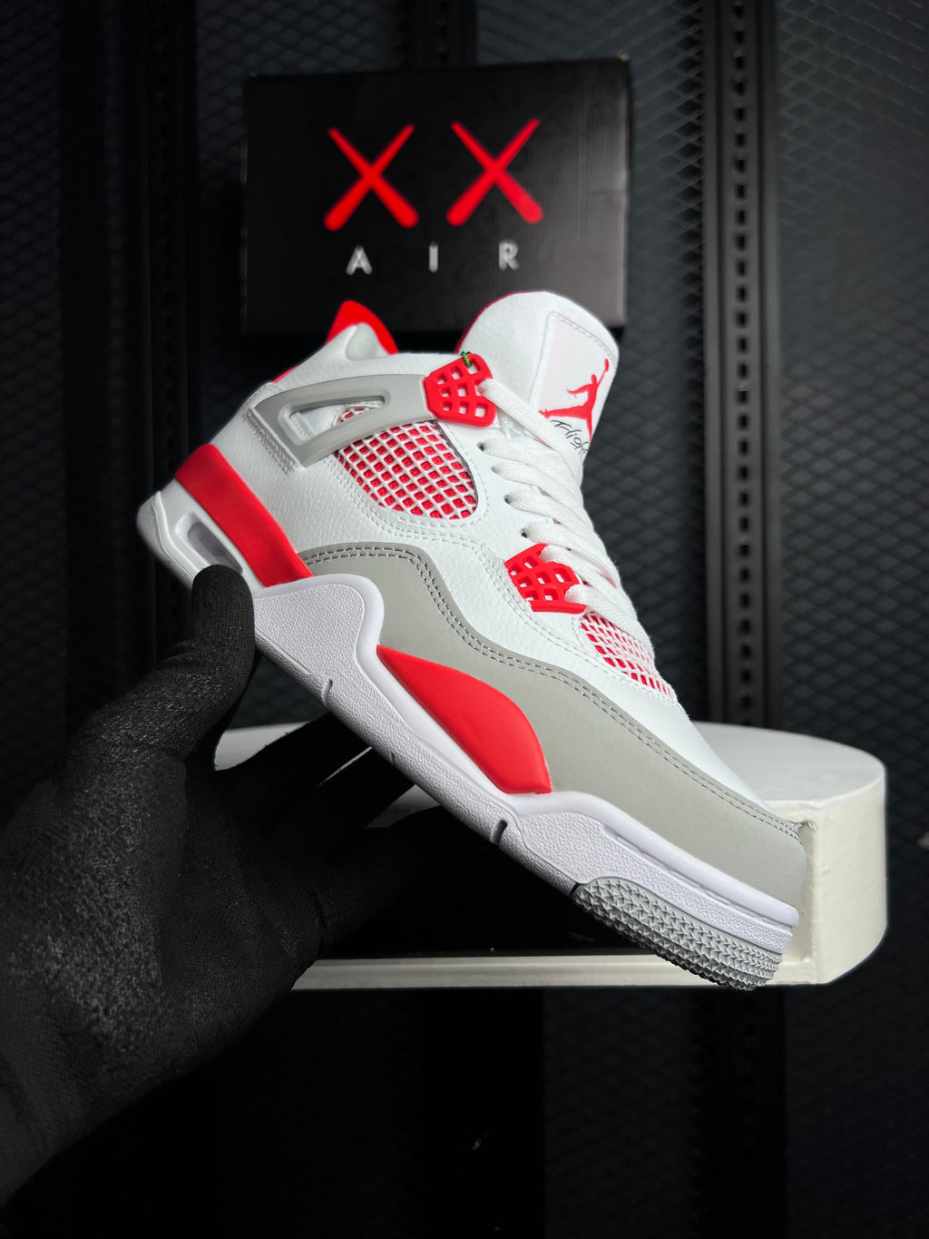 AIR JORDAN 4 RETRO FIRE RED
