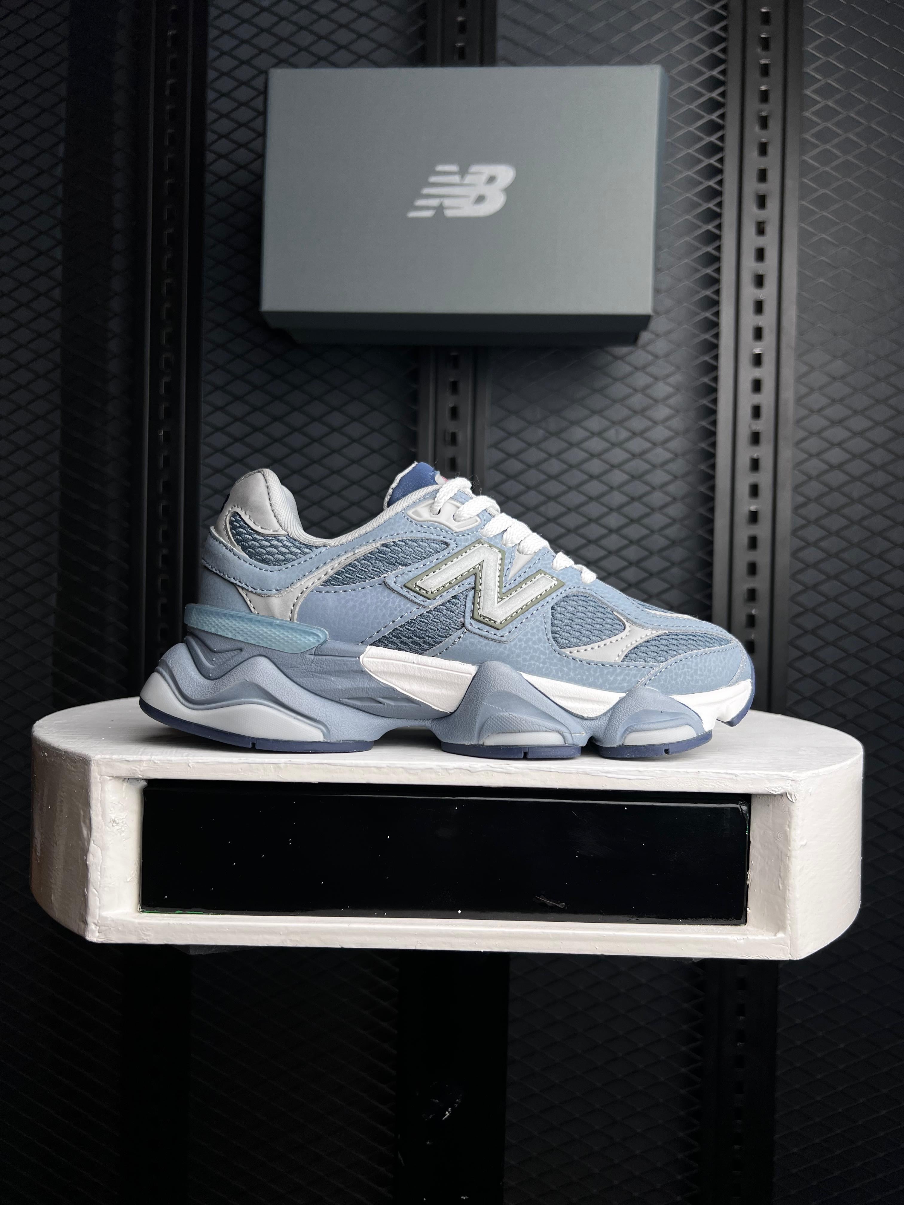NEW BALANCE 9060 GREY DAY