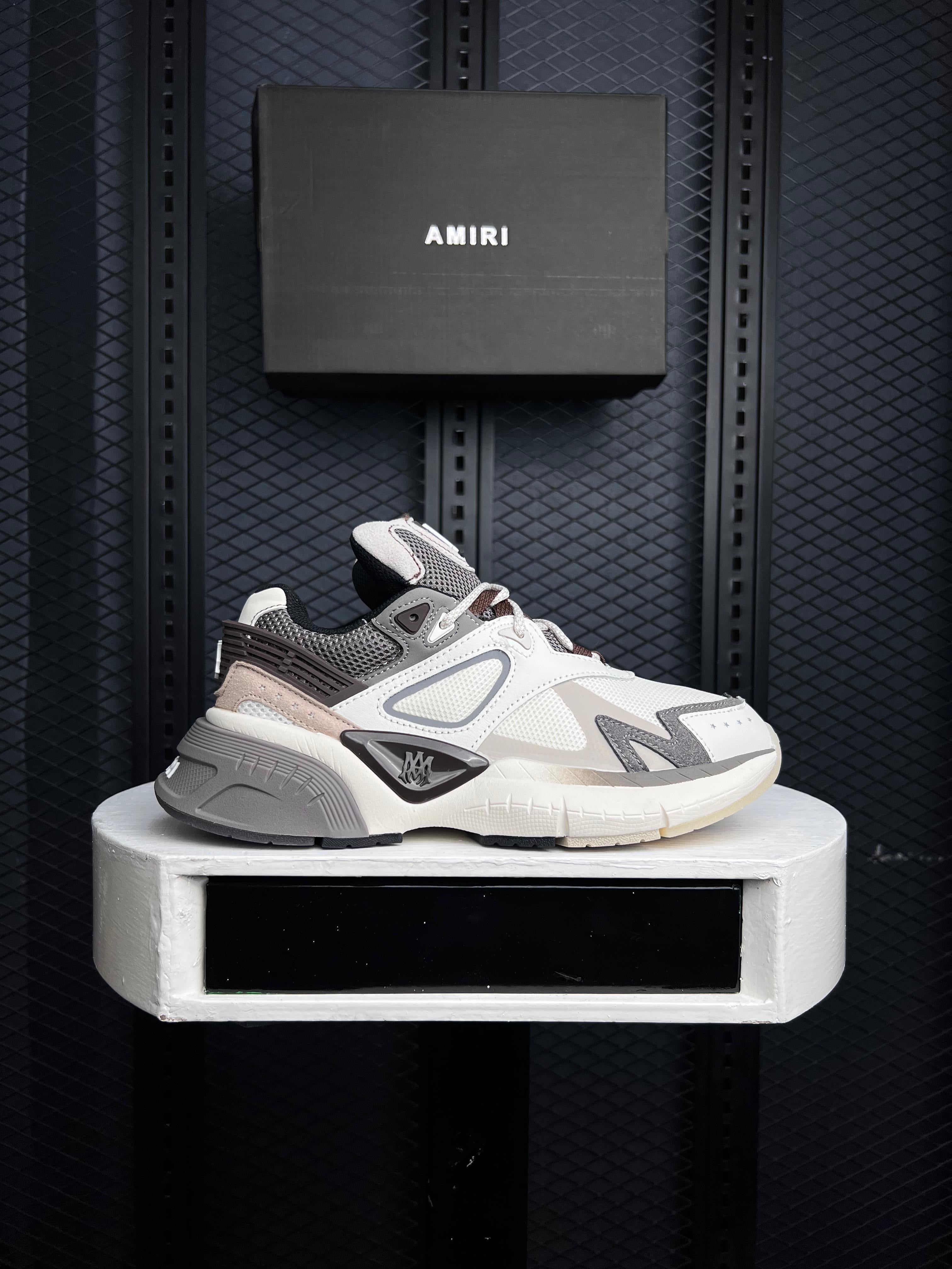 AMIRI MA RUNNER SNEAKERS WHITE GREY