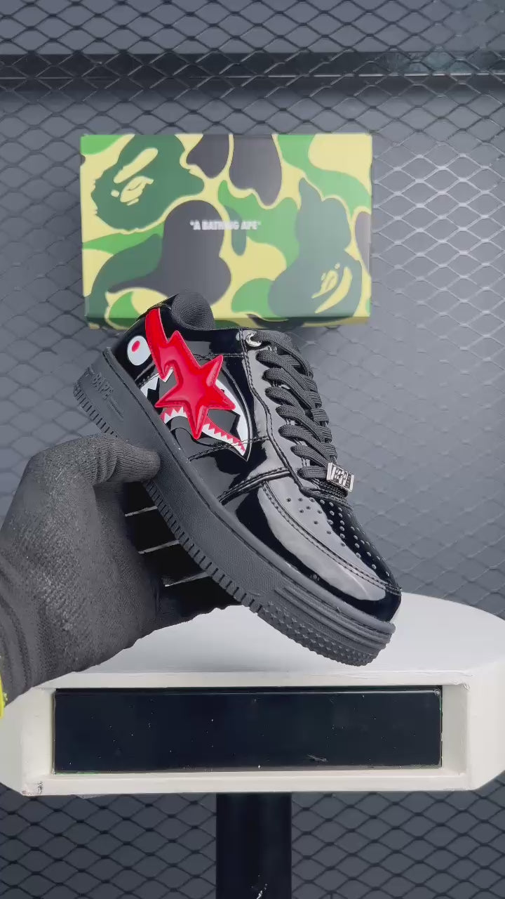 A BATHING APE BAPE STA “LOW SHARK”